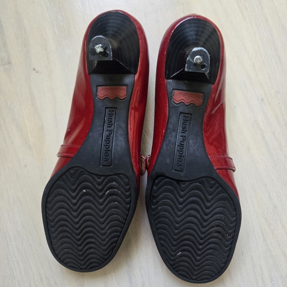 Red Patent Mary Jane Kitten Heels - Picture 4 of 4